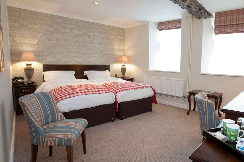 The Fleece At ไซเร็นเซสเตอร์ ห้อง รูปภาพ A room at the hotel